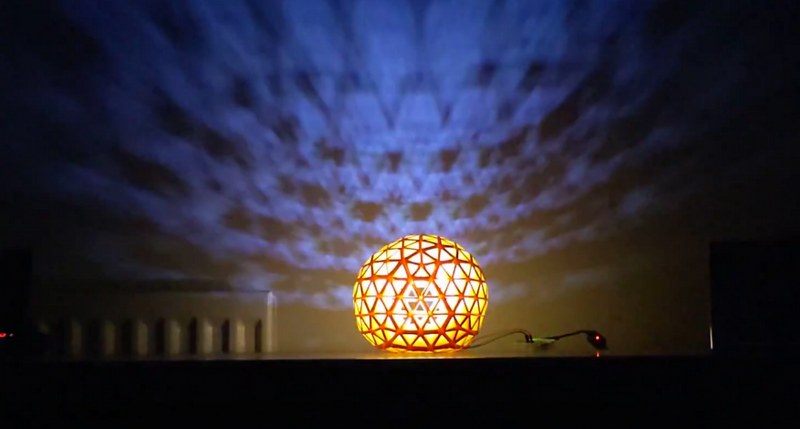 Sunrise lamp using a Raspberry pi Zero