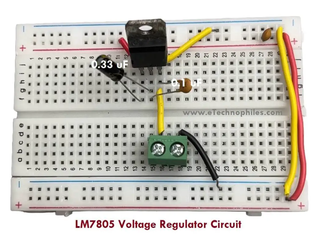 LM7805 Regulator Circuit on Breadboard