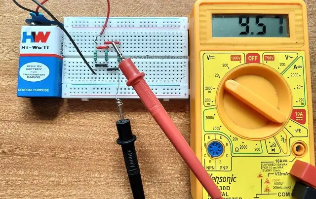 voltage across 1st resistor