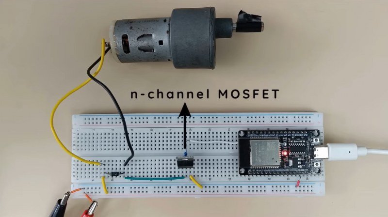 DC motor speed control circuit with an N-channel MOSFET
